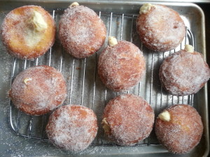 Vanilla Cream-Filled Doughnuts